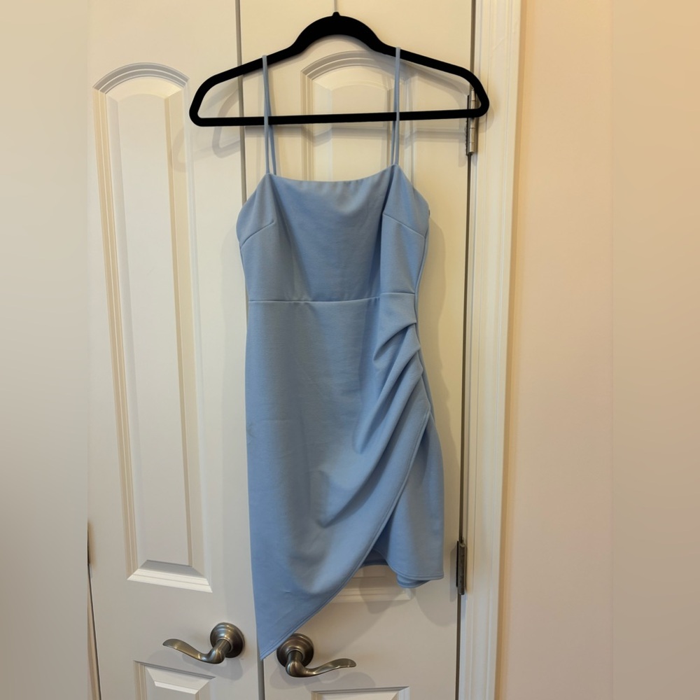Blue short dress